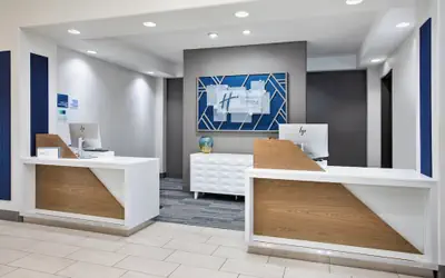 Holiday Inn Express & Suites Duncan by IHG