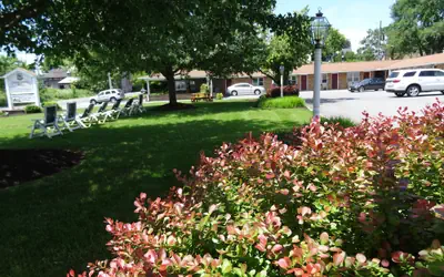Amish Country Motel