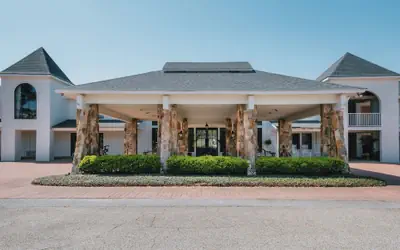 Gulf Hills Hotel & Resort