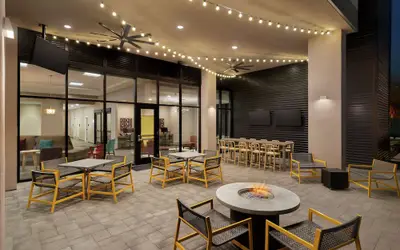 Home2 Suites By Hilton Woodland Hills