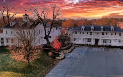 The Inn at Elijah McLeans