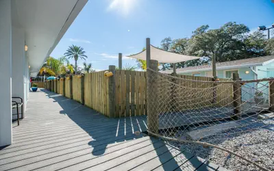 The Hotel Palms Poolside