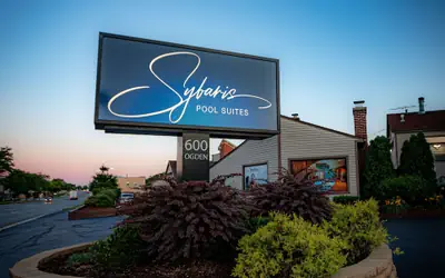 Sybaris Pool Suites