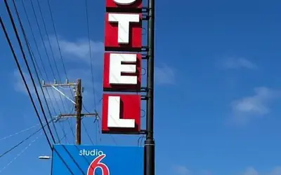 Studio 6 – Oakland, CA – San Francisco Berkeley Area