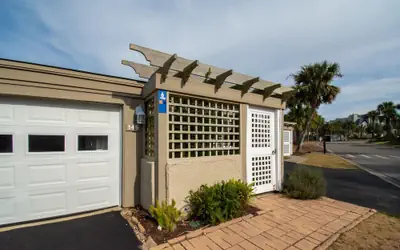 Lovely Townhome w/ Outdoor Decks, Golf Course & Ocean Views and More!