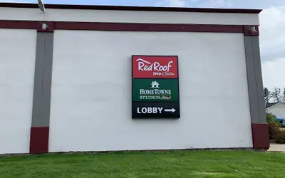 HomeTowne Studios by Red Roof Battle Creek