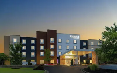 Fairfield Inn & Suites Calhoun