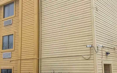 Norwood Inn & Suites Milwaukee