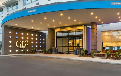 Glō Best Western Pooler - Savannah Airport Hotel
