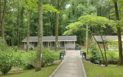 The Sweet Creek Luxurious Villas