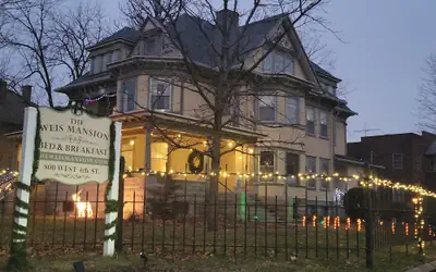 The Weis Mansion