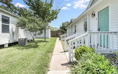 Coast Oaks Cottage 3 1 Bedroom Cottage by RedAwning