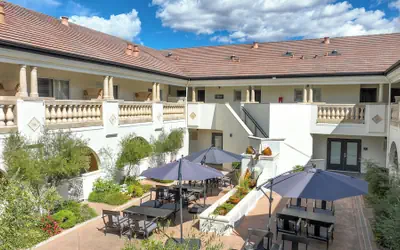 The Lodge at Healdsburg, Tapestry Collection by Hilton