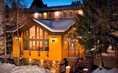Lift House Lodge, Pet Friendly Studio Condo