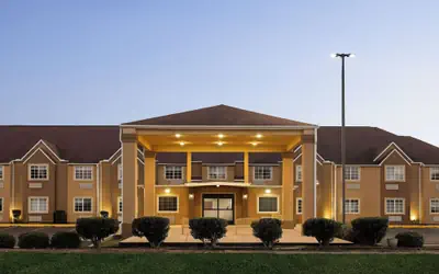 Days Inn By Wyndham Jackson Downtown