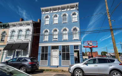 Heart of Mainstrasse Apt 1