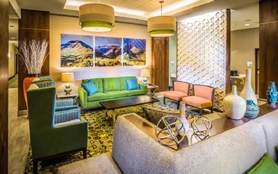 Holiday Inn Express & Suites Salt Lake City South - Murray by IHG
