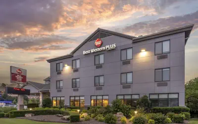 Best Western Plus Castlerock Inn & Suites