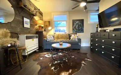 The Chic Guest Retreat in Old Town Near Csu!