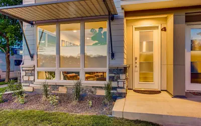 Elegant Townhome Near Old Town, Breweries and River!