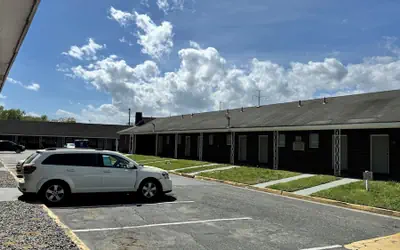 Economy 7 Inn Near Hampton University VA