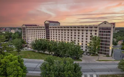 Thousand Hills Resort Hotel