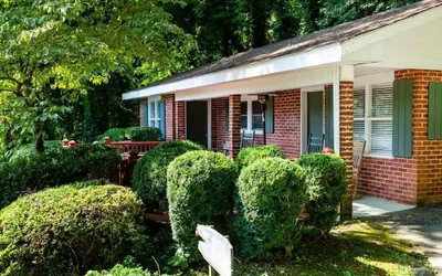 Mountain Aire Cottages, Inn & Glamping