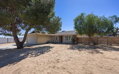 Cosmic Rabbit - Family Fun With Hot Tub!! 3 Bedroom Home by RedAwning