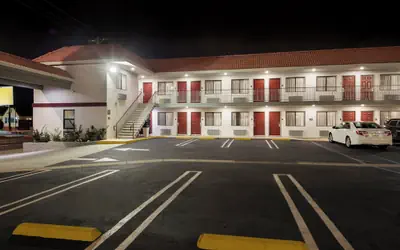 Red Roof Inn Carson - Wilmington