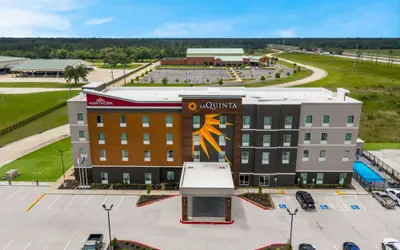 La Quinta Inn & Suites by Wyndham Sulphur (Lake Charles)