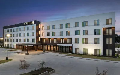 Courtyard by Marriott Northport University of Alabama