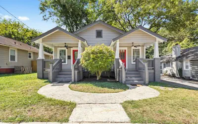 4BR Bright and Modern - Close to Everything