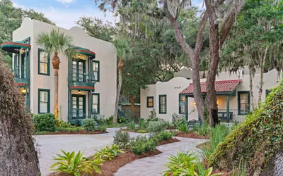 Village Inn and Pub - Adults Only