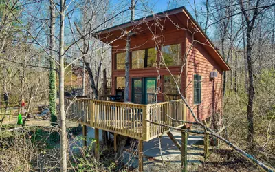Rivers Edge Treehouses
