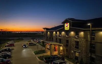 My Place Hotel-East Moline/Quad Cities, IL