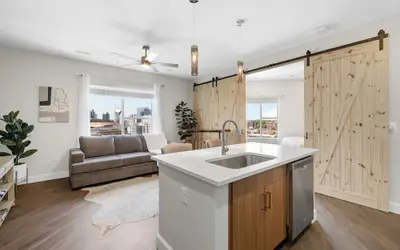 The Bel Air Suite Penthouse The Gulch