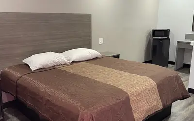 Welcome Inn & Suites