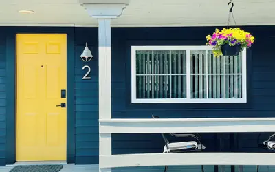 Seascape Motel & Cottages