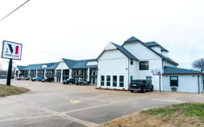motel one bartlesville