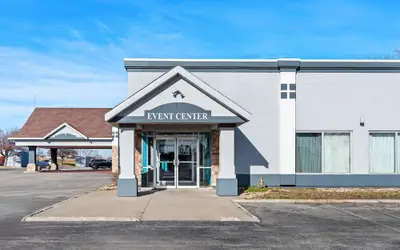 Suburban Studios Fort Dodge