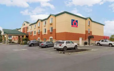 Studio 6 Extended Stay Findlay Tiffin Avenue OH