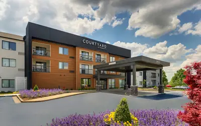 Courtyard Lexington South/Hamburg Place