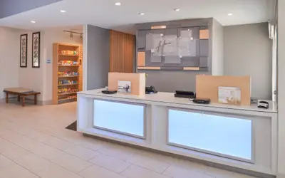 Holiday Inn Express & Suites Omaha - 120th and Maple by IHG