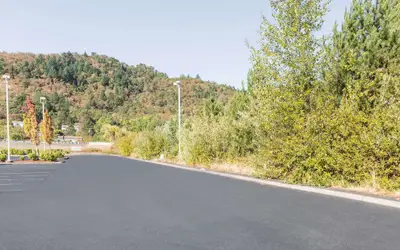 Super 8 by Wyndham Roseburg