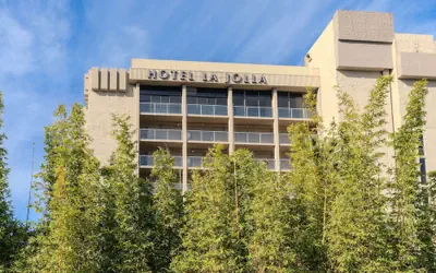 Hotel La Jolla, Curio Collection by Hilton