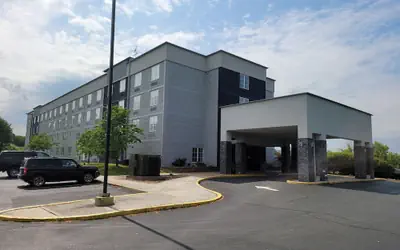 Comfort Inn & Suites Pottstown Eastern Gateway