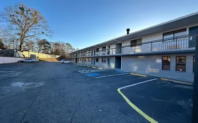 Rodeway Inn Jonesboro - Atlanta South