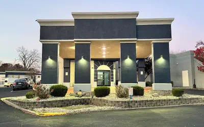 Quality Inn & Suites Cincinnati Uptown Norwood