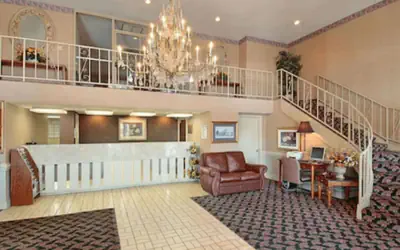 Days Inn by Wyndham West Memphis