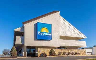 Days Inn by Wyndham Kansas City Northeast